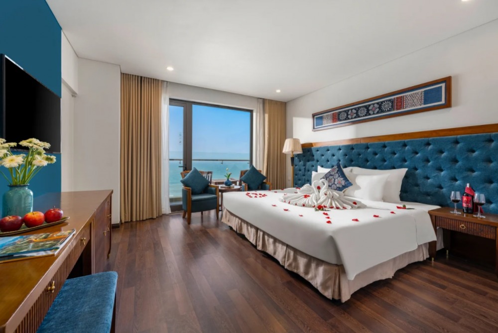 Balcony Premier Sea Front, Balcona Hotel Da Nang 4*