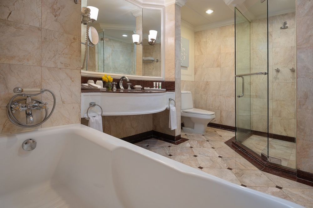 Swiss Premier Room, Swissotel Bangkok Ratchada 5*