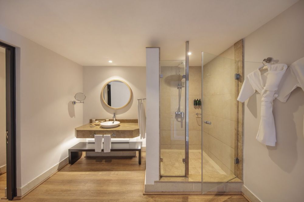 2-Bedroom Family Apartment, Victoria Beachcomber Resort & SPA 4*