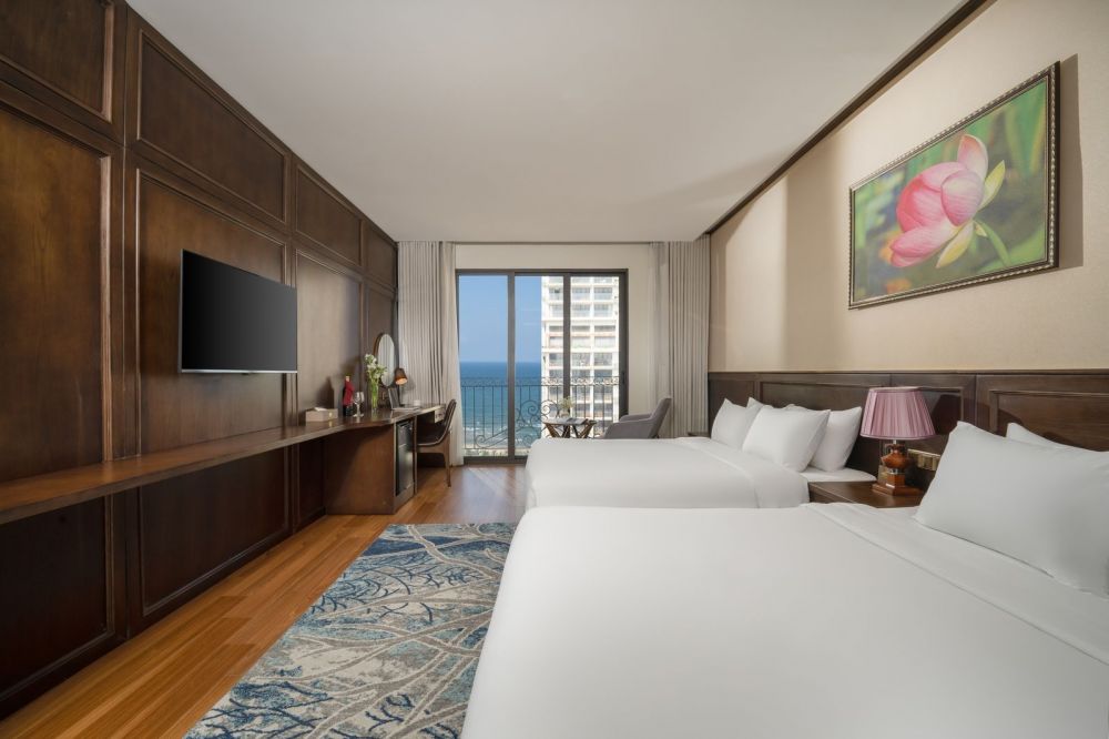 Suite Family Sea View With Balcony, Golden Lotus Hotel Da Nang 4*