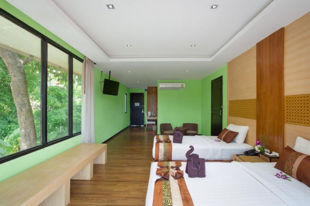 Superior Room, Phi Phi Long Beach Resort & Villa 3*