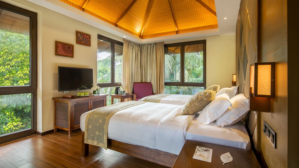 2 Bedrooms Villa, Yalong Bay Villas & Spa 5*
