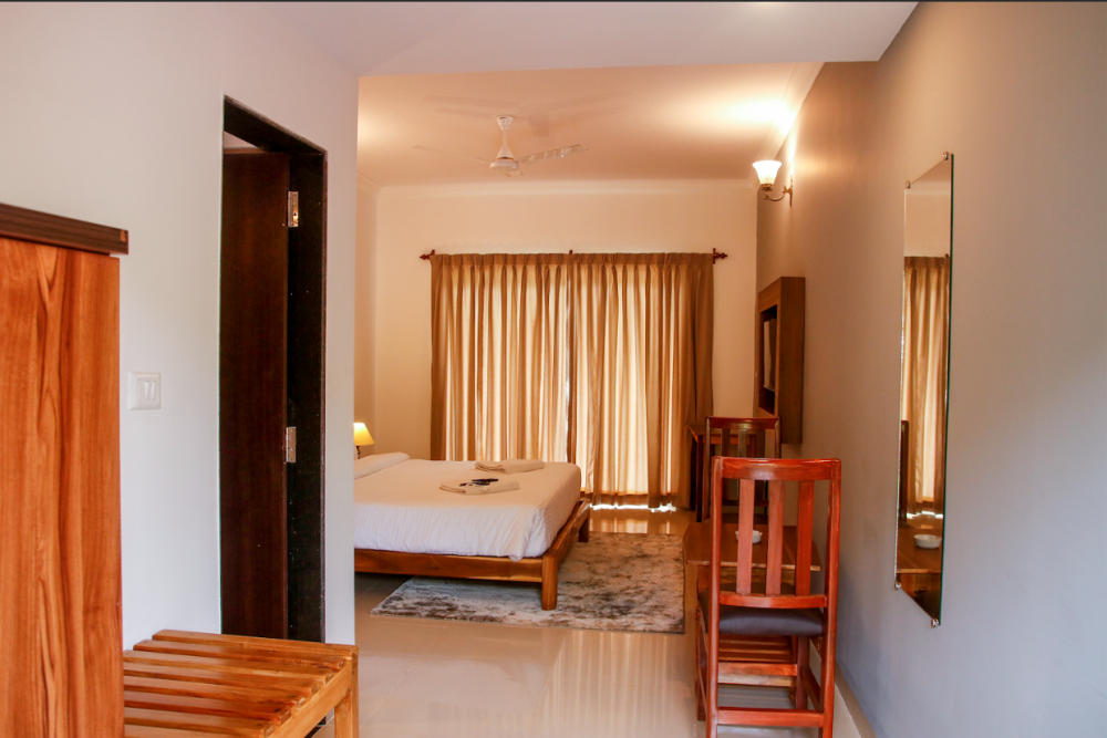 Premium, Kartik Inn 3*