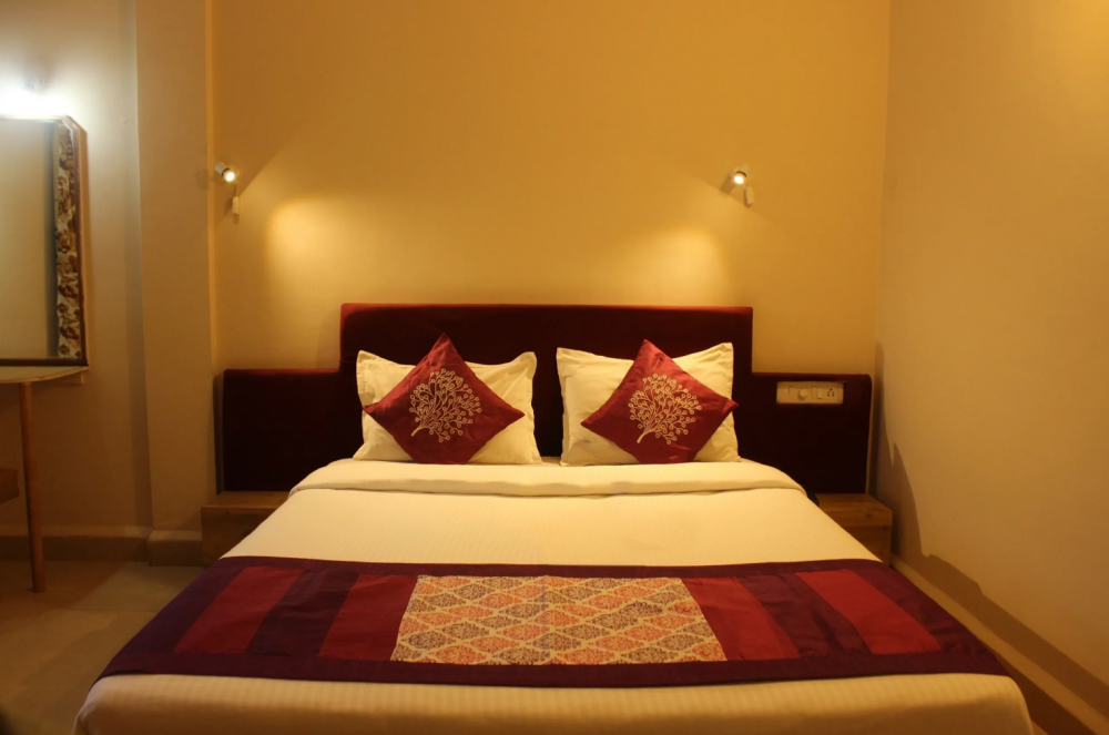 Standard AC, Manvin`s Inn 2+