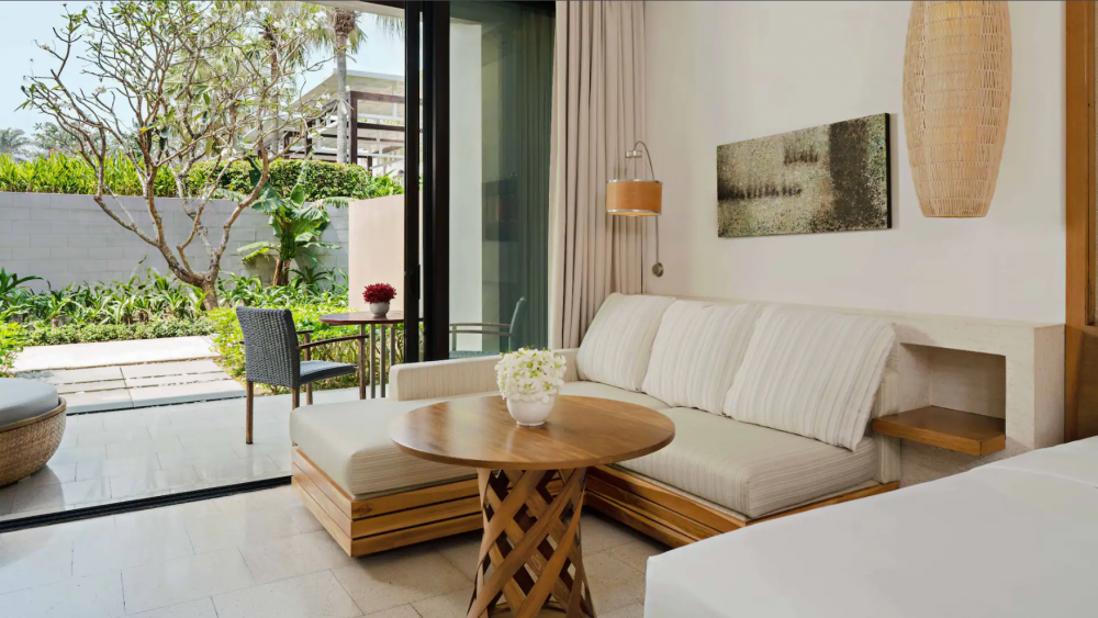 King/Twin Bedroom, Hyatt Regency Danang Resort & Spa 5*