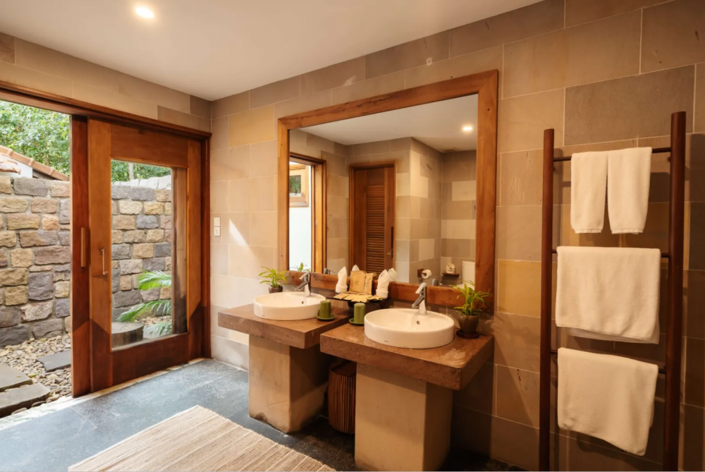 Beachfront Premier Pool Villa, Green Bay Phu Quoc Resort & Spa 4*