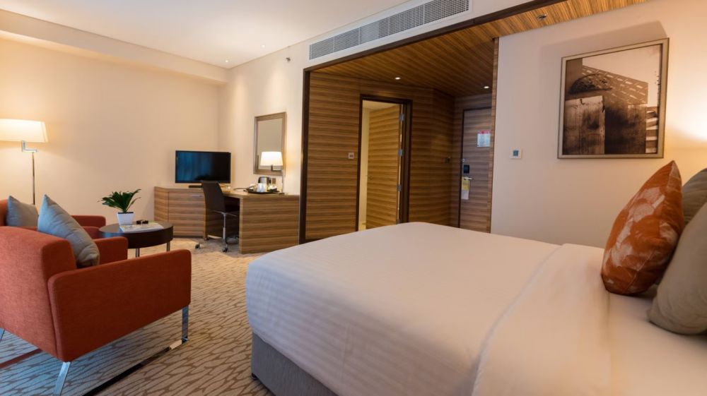 Premier, Courtyard by Marriott World Trade Center Abu Dhabi 4*