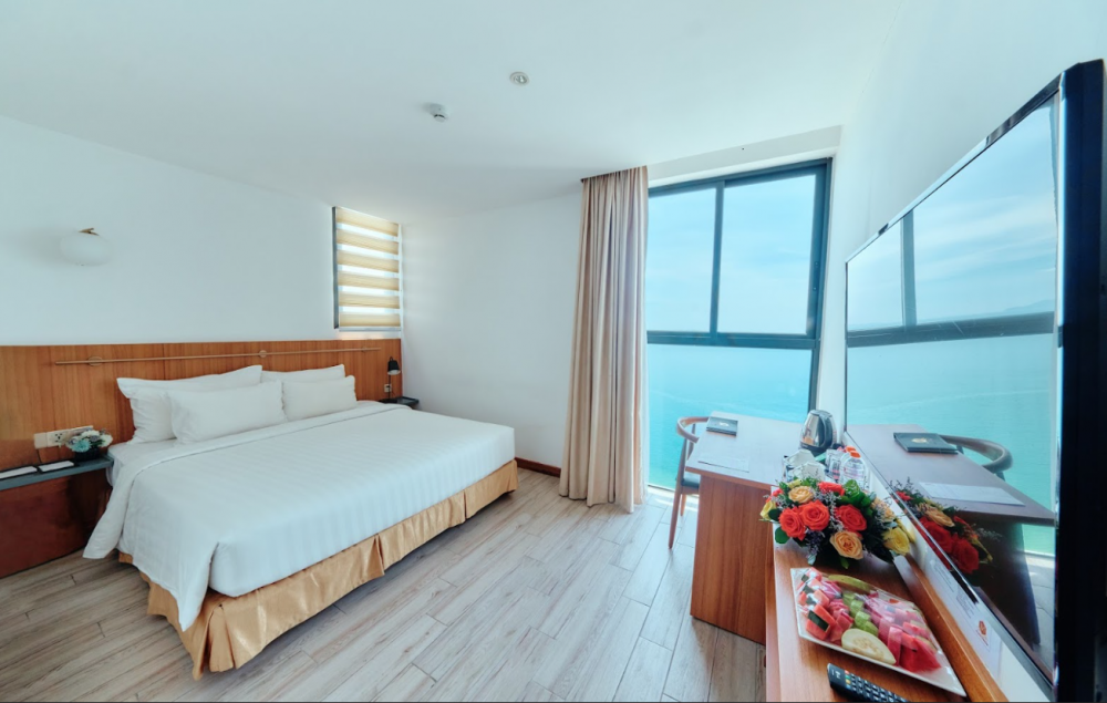 Deluxe Room, Majestic Premium Nha Trang 4*