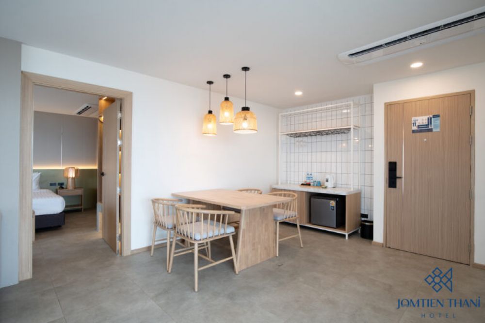 Ocean Suite, Jomtien Thani Hotel 4*