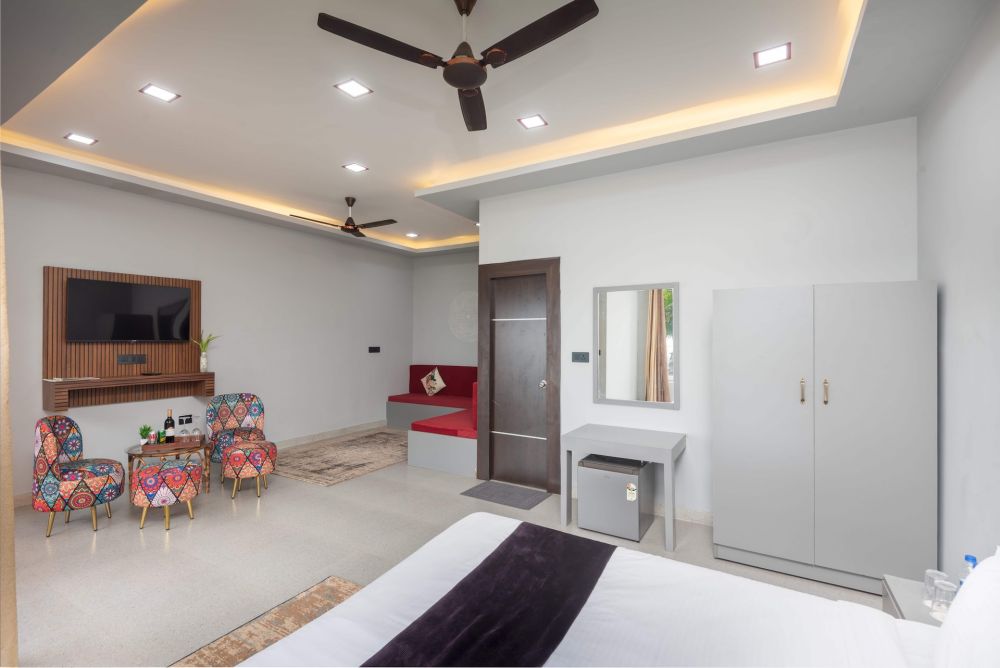 Orchid Room, Amadi Beach Front Resort 4*