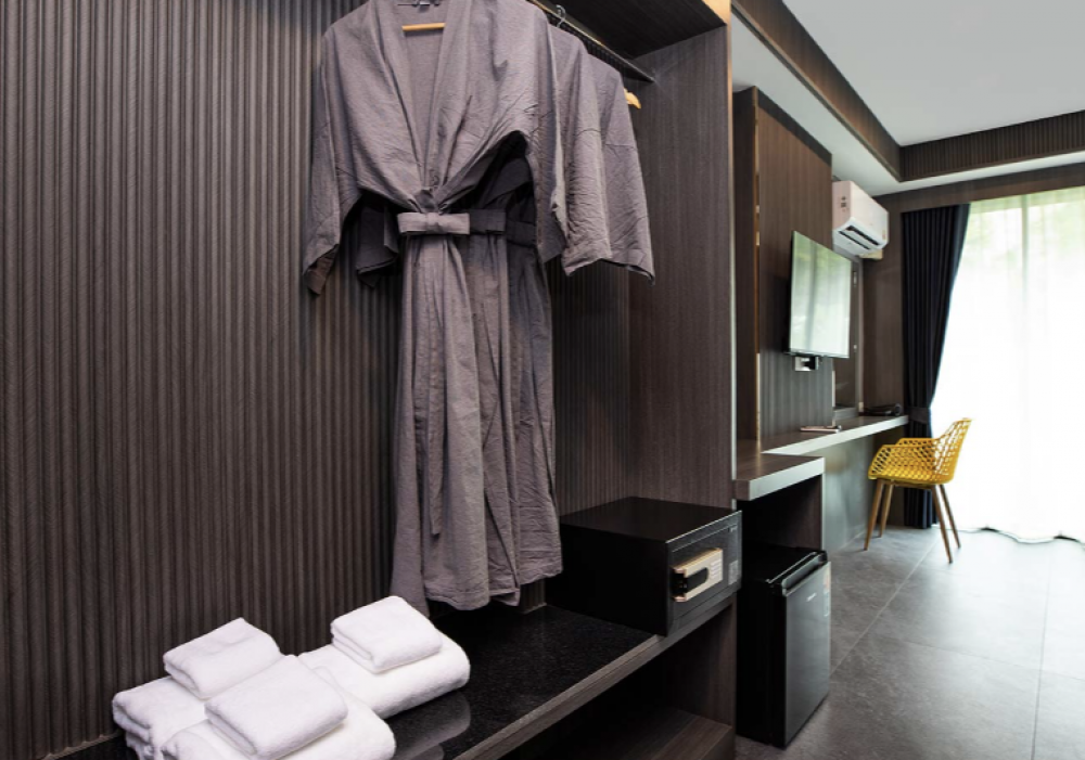Deluxe Triple Room Cliff View, Aspira Escape Ao Nang Krabi 4*