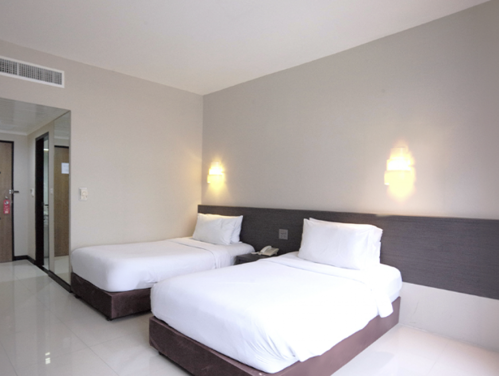 Deluxe Plus Room, Pinnacle Lumpinee Park Hotel 3*