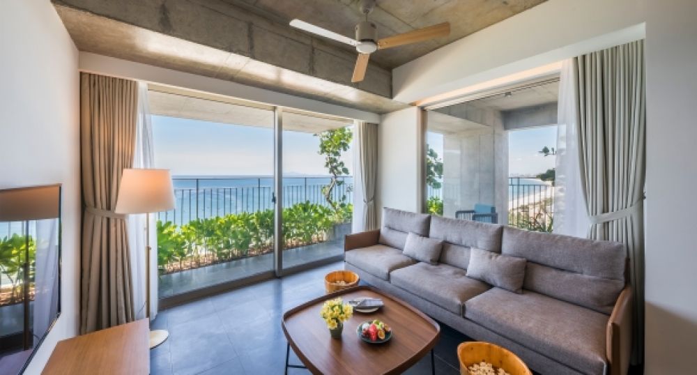 1 Bedroom Luxury Ocean Front Apartment with Balcony, Chicland Hotel 4*