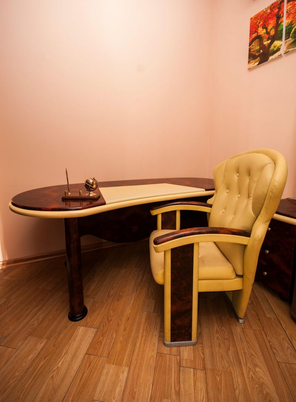 Suite, London Palace 3*