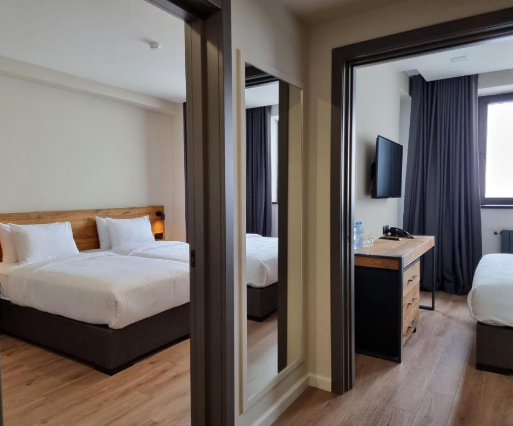 Superior Family, Monte 3*