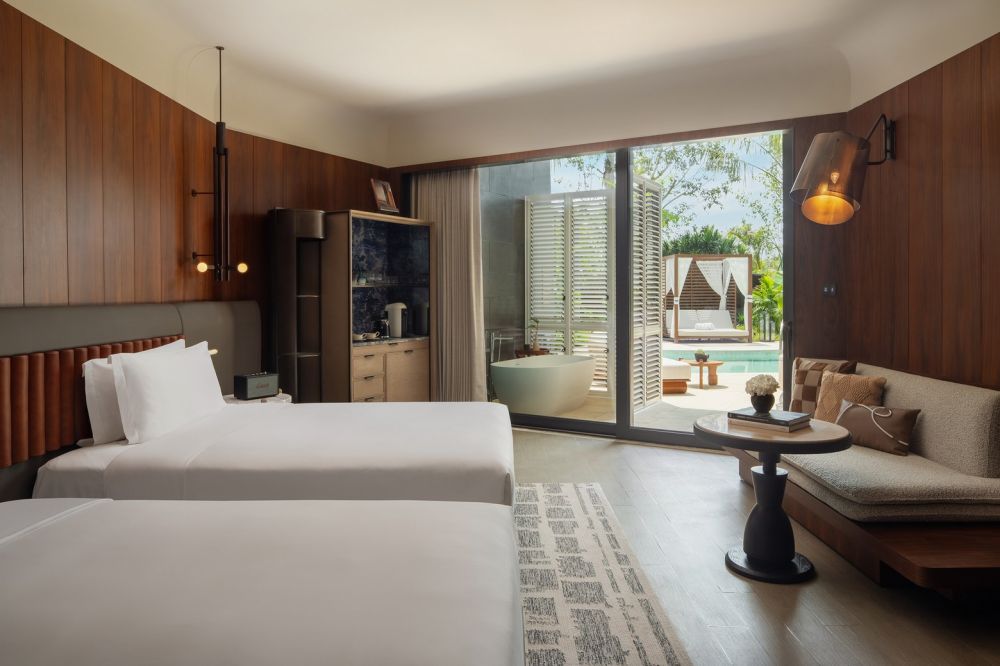 2 Queen Essential Pool Access, Kimpton Hainan Aqeos 5*