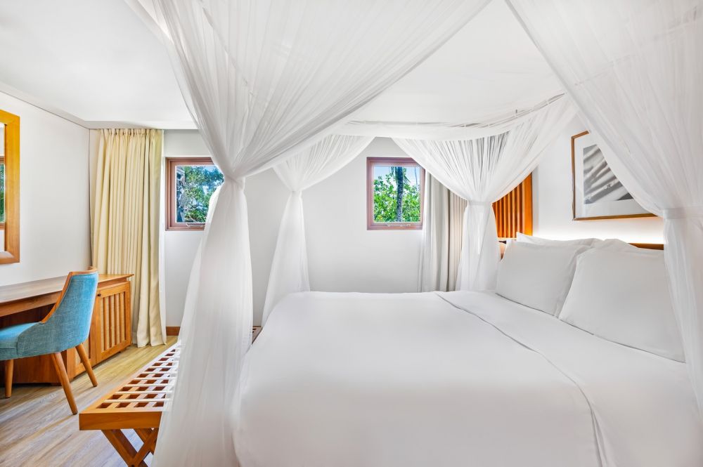 Deluxe Ocean View Suite, Kempinski Seychelles Resort 5*