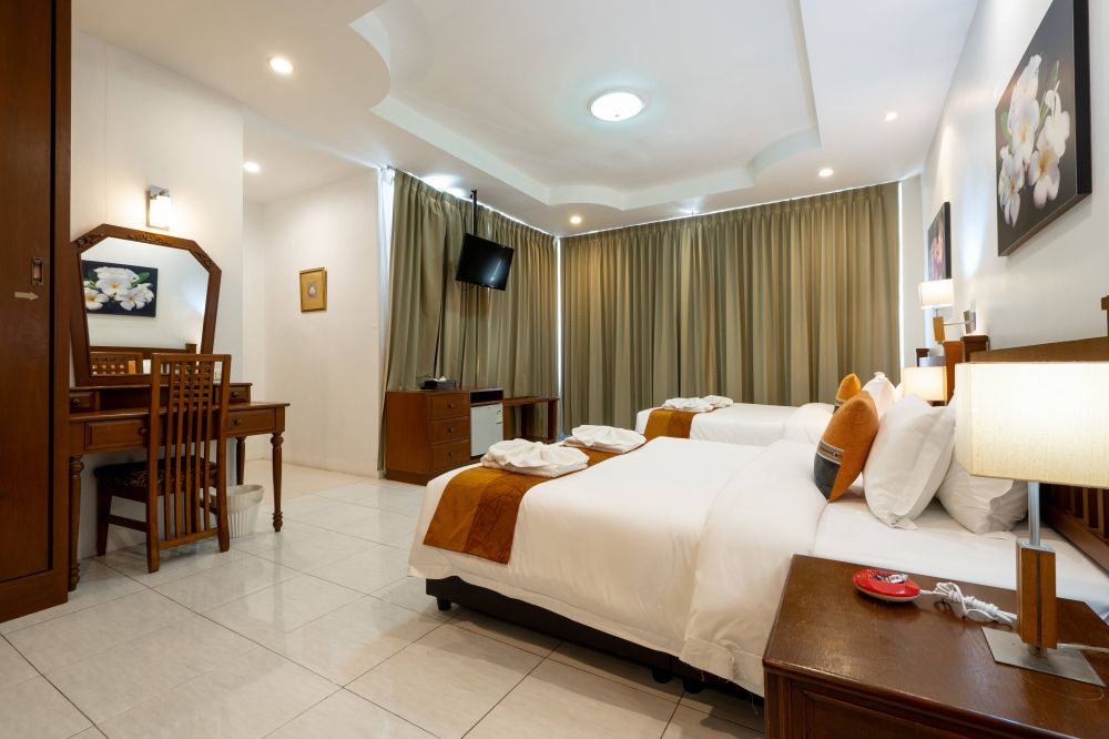 Family Suite, Phuket Leelavadee Hua Ting Resort (ex. Hua Ting Holiday Phuket) 4*