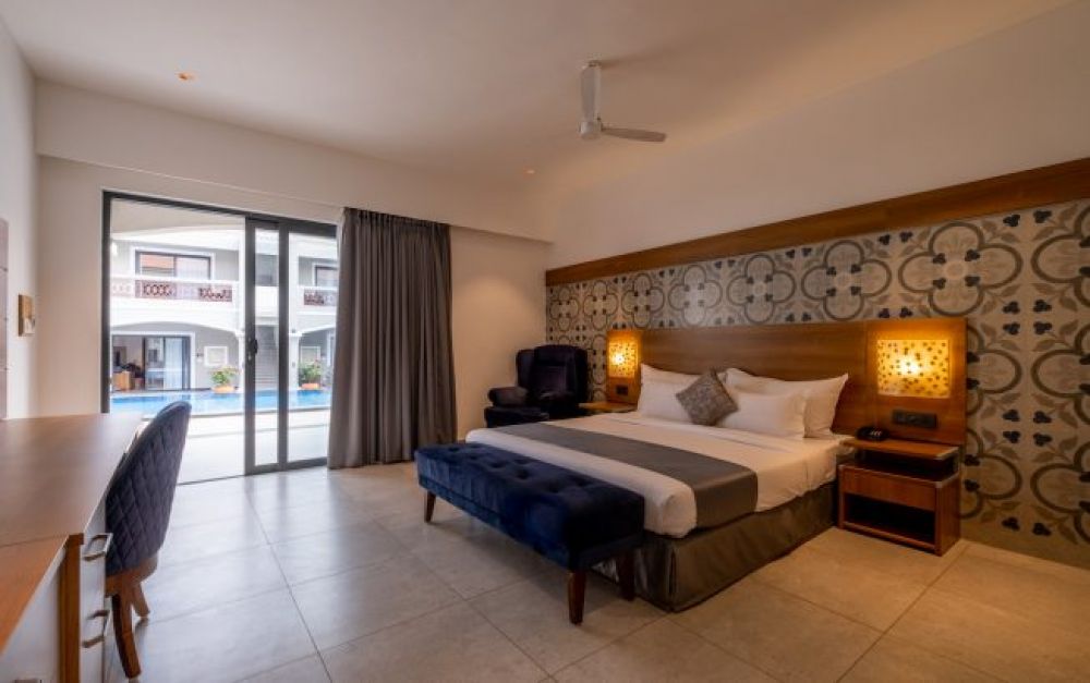 Deluxe Room New Wing, Chalston Beach Resort 3+