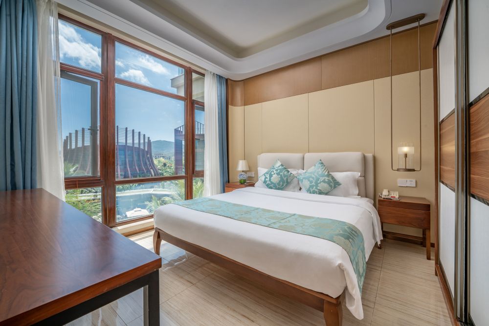 Two Rooms Suite(2F1T1W), Argyle Yalong Bay Resort 4*