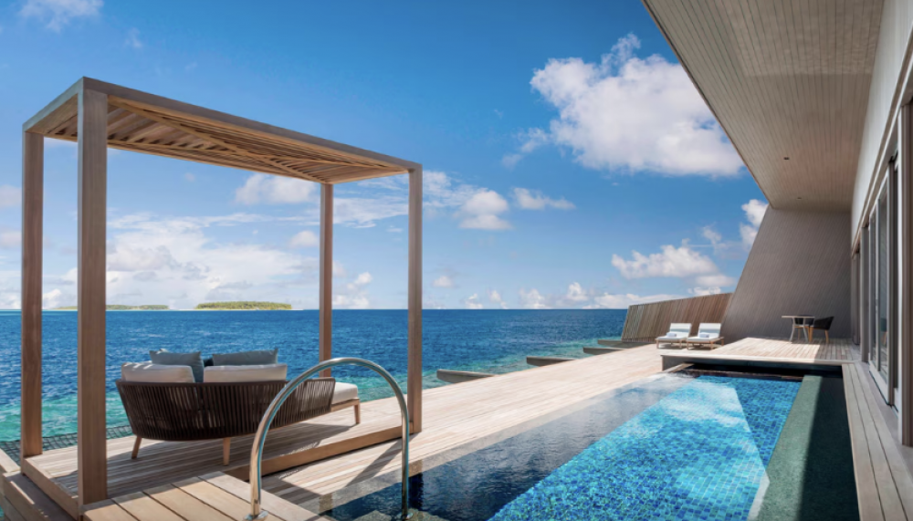 Overwater St. Regis Suite With Pool, The St. Regis Maldives 5*