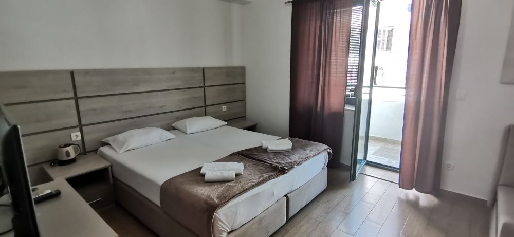 TRPL Room, Katarina Budva Villa 3*
