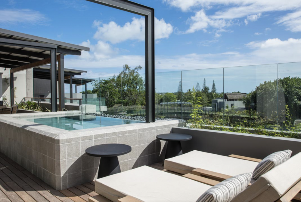 LUX* Pool Penthouse, LUX* Grand Baie Resort & Residences 5*