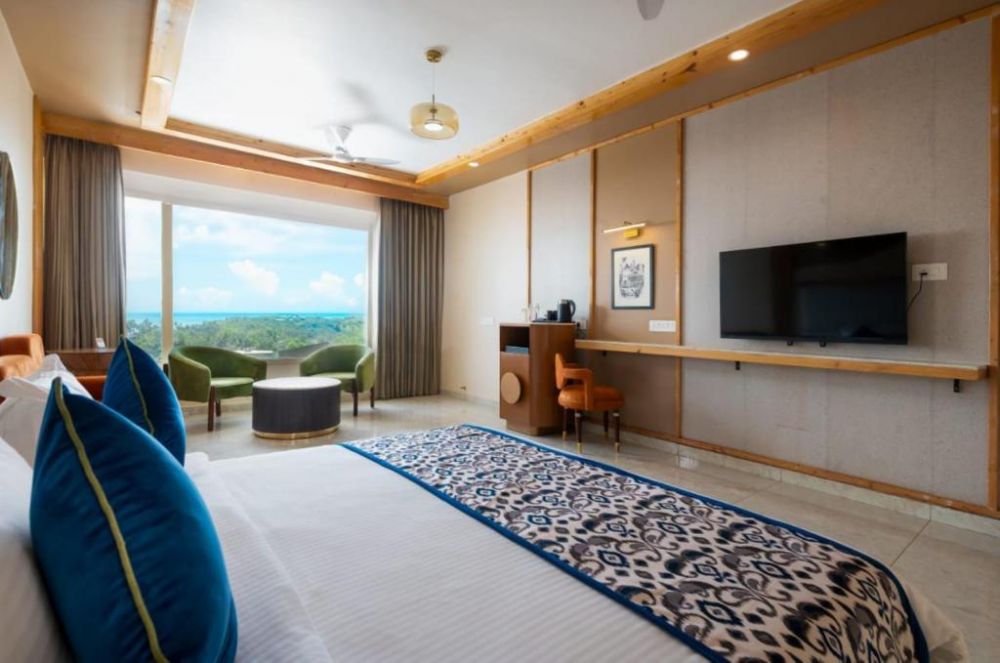 Grand Premium Sea View Room, Grand Continent Morjim 4*