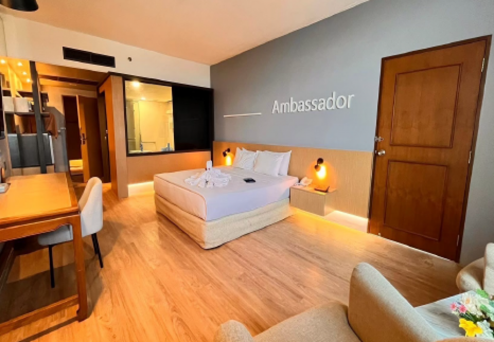 1 Bedroom Ideal Sunset Suite | Ocean Wing, Ambassador City Jomtien 