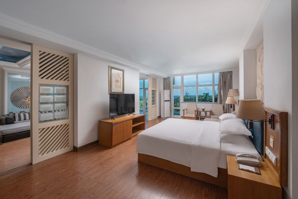 Deluxe Suite, Sanya Huayuan Hot Spring Seaview 4*