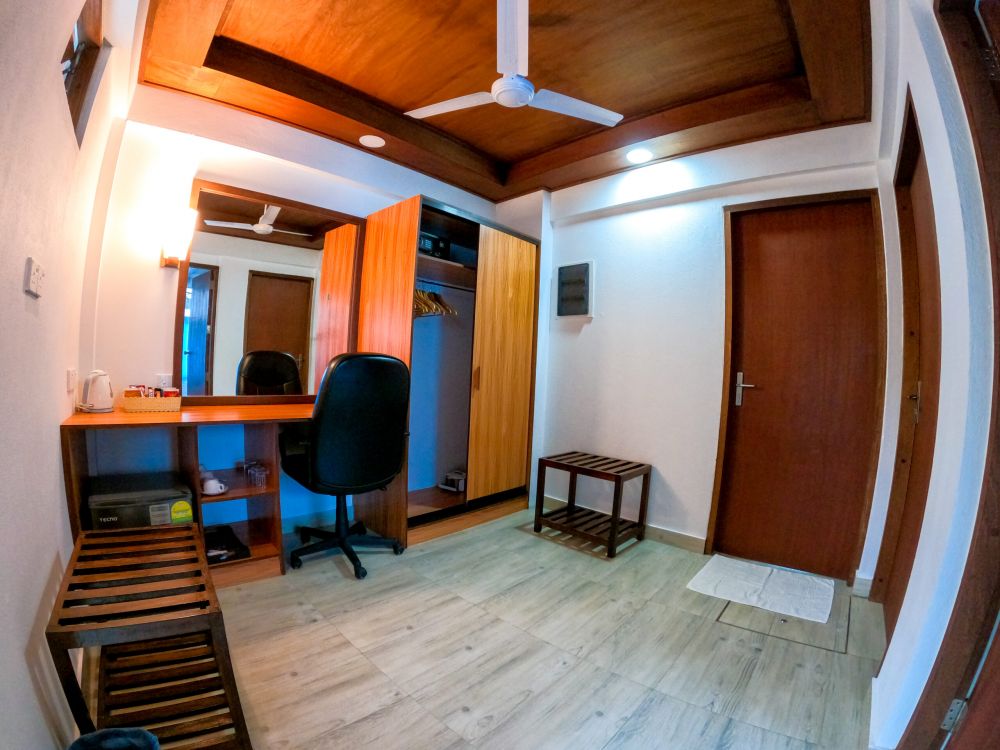 Bungalow with 2 rooms, Lagoon View Maldives 