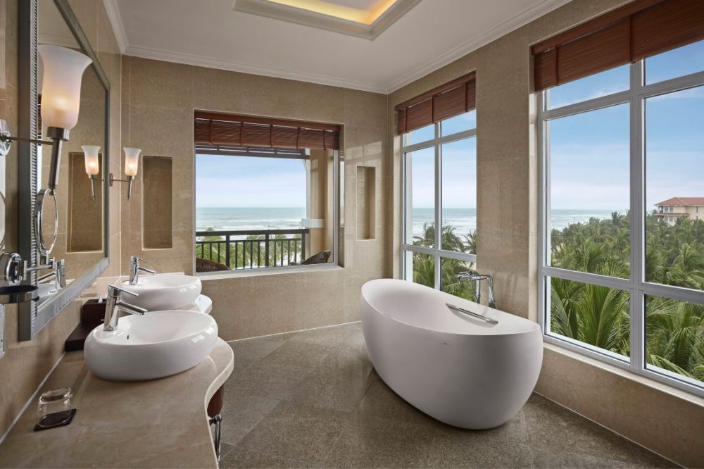 Premier Suite Ocean, Danang Marriott Resort & Spa 5*