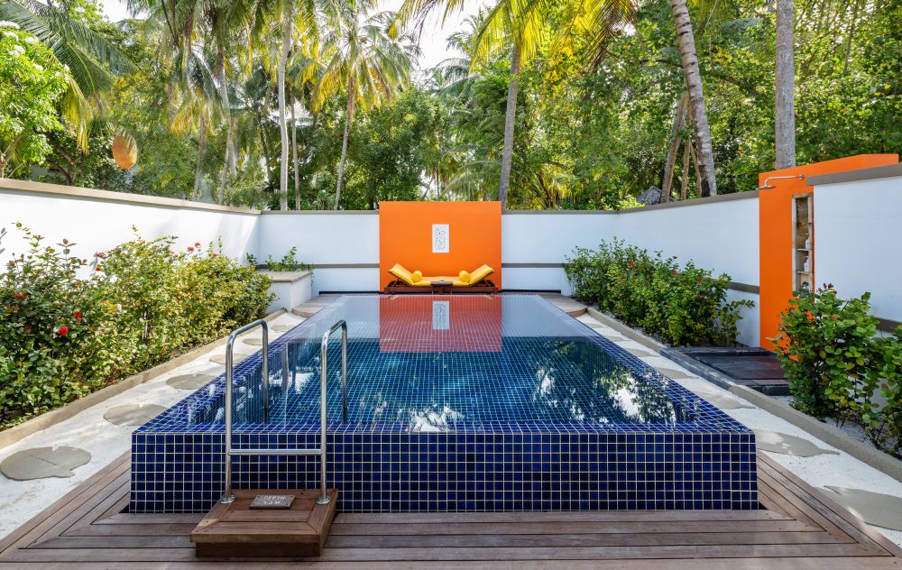 Deluxe Beachfront Pool Villa, Angsana Velavaru 5*