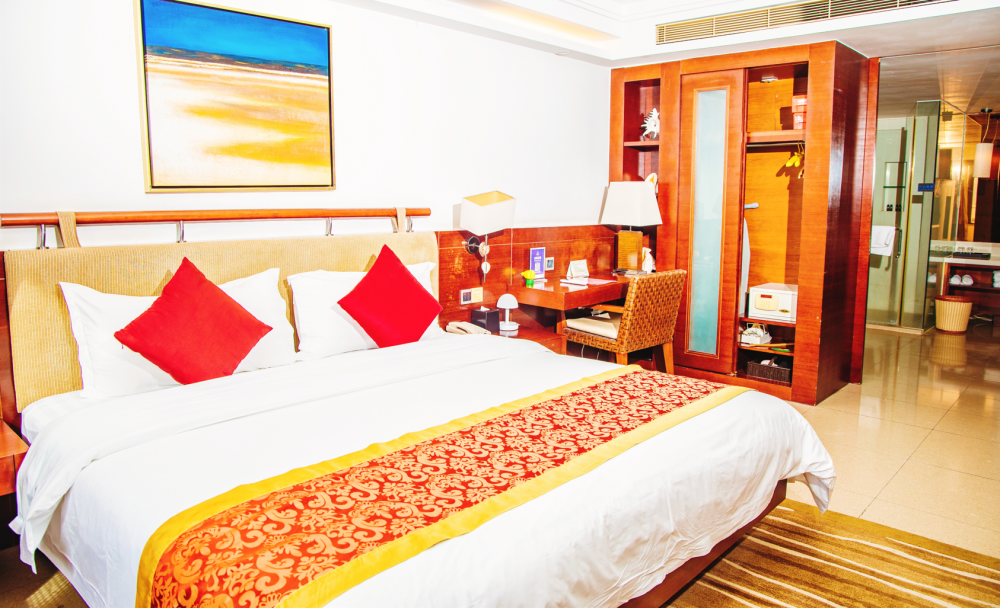 Deluxe Seaview Suite, Marina Spa Hotel Sanya 4*