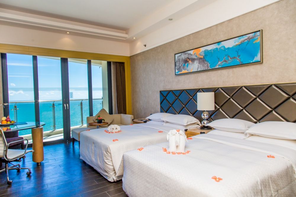 Deluxe Ocean Room, Four points by Sheraton Sanya 4*