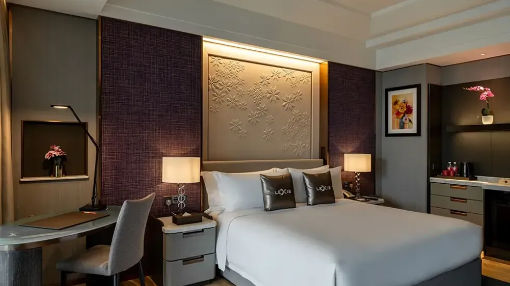 Executive Pool Room, Imperial Lexis Kuala Lumpur 5*