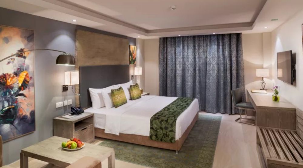 Deluxe Room King/ Twin, Centara Muscat Hotel 4*