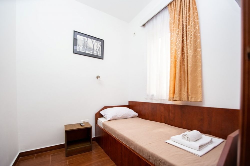 APP 02+1 (Блок А), Iper 3*