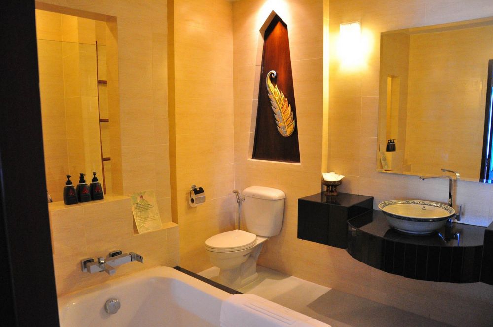 Grand Deluxe Pool, Navatara Phuket Resort 4*