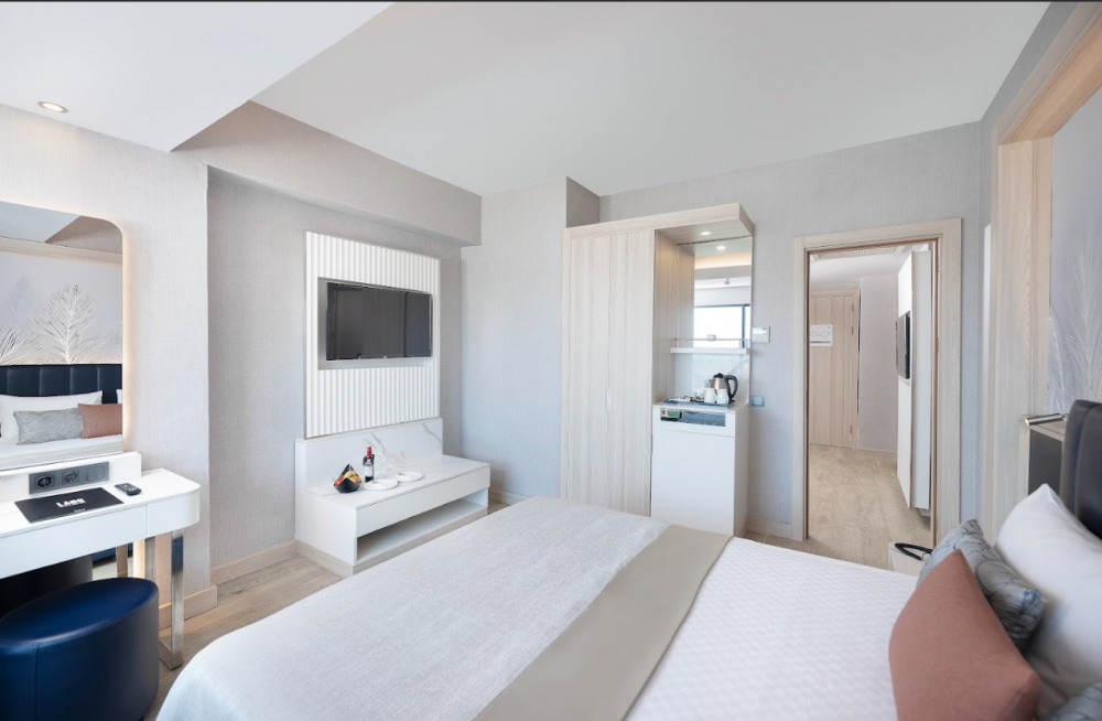 Family Deluxe Land View/ Sea View, Lago Hotel (ex. Azura Deluxe Resort & Aqua Sorgun) 5*