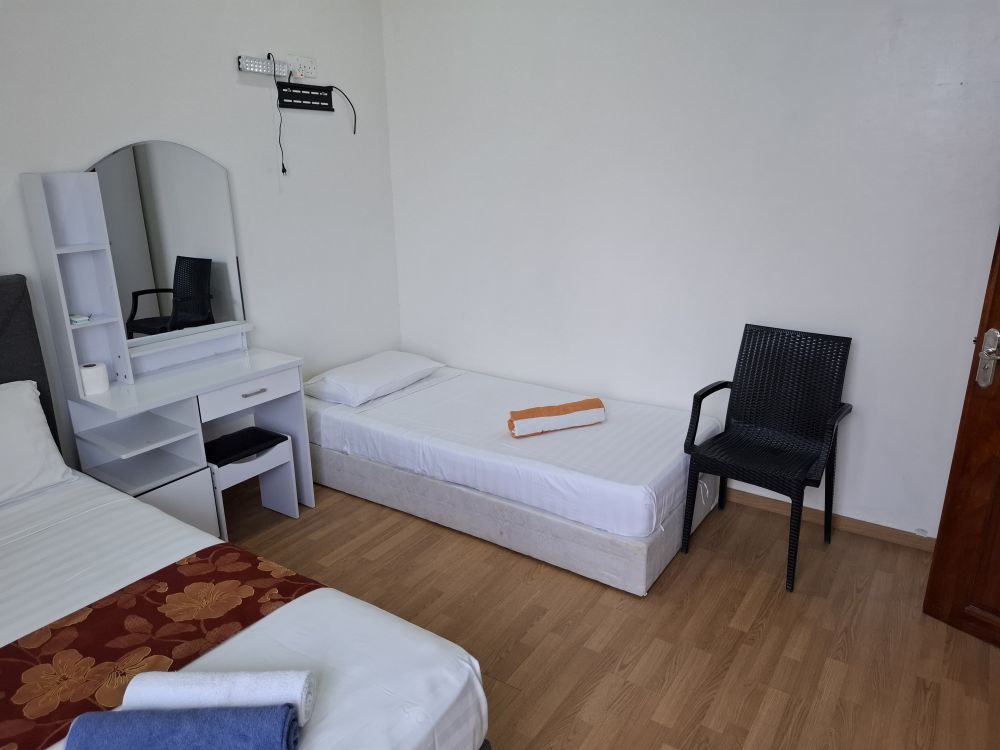 Superior Deluxe, iHaven Thulusdhoo 