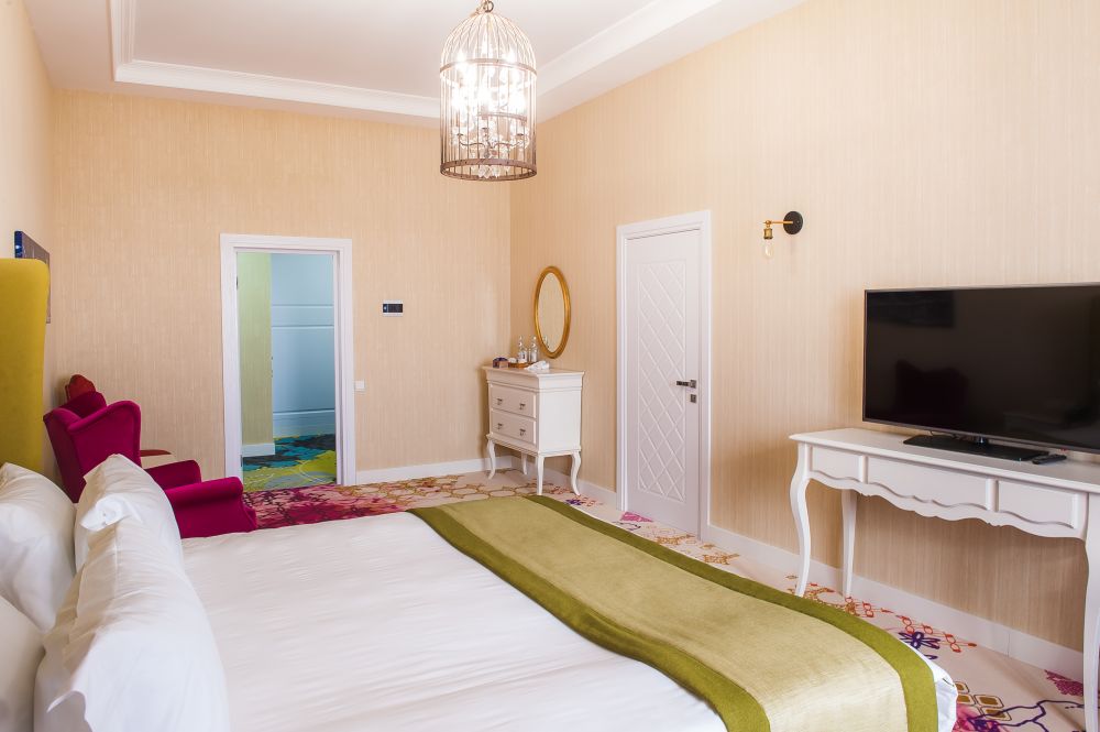 Президентский, The One Hotel Astana 4*