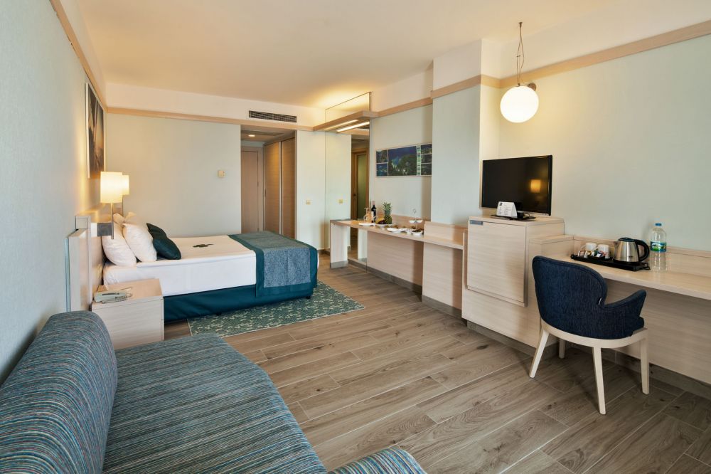 Standard Room LV/SV, La Blanche Resort and Spa 5*