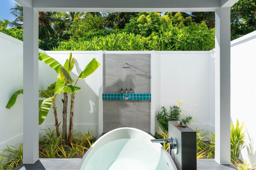 Beach Villa with Garden Pool/ Beach Villa with Pool, Dhigali Maldives 5*