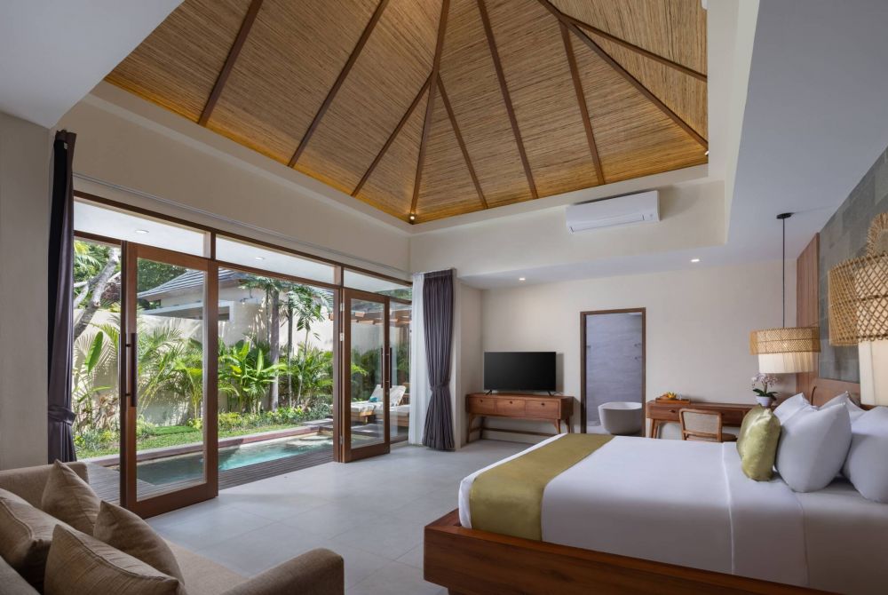 One Bedroom Signature Pool Villa, Tonys Villa Bali 3*