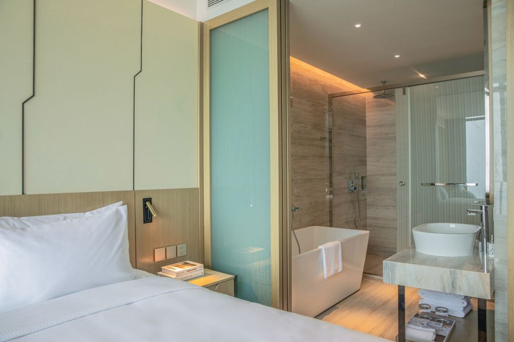 Suite Ocean Front View, Awaken Danang 5*