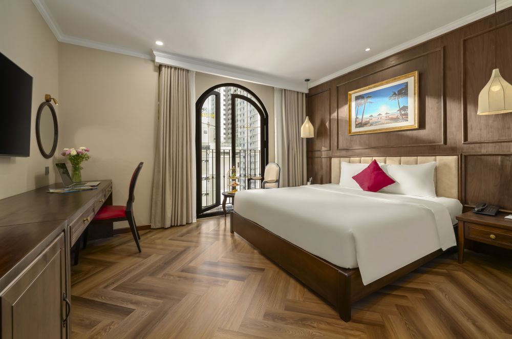 Deluxe, Golden Lotus Luxury 4*