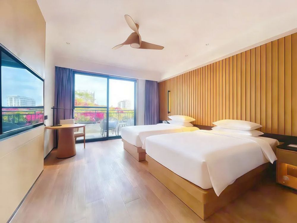 Dongrong Guest Superior Twin Room, Guest House International Hotel Sanya 4*