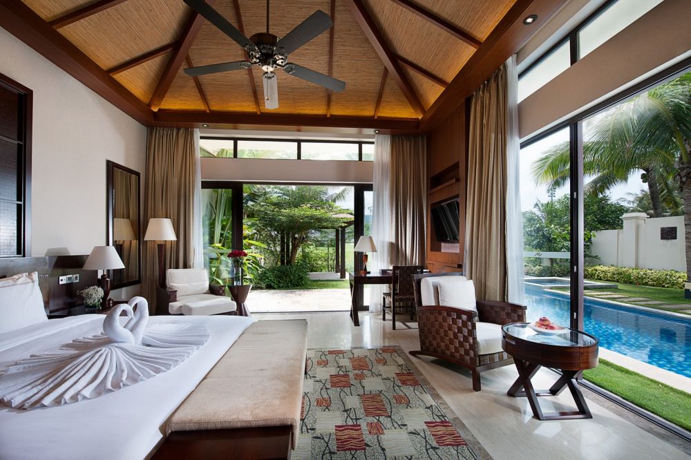 1-Bedroom Valentine Pool Villa, Grand Metropark Resort Sanya 5*