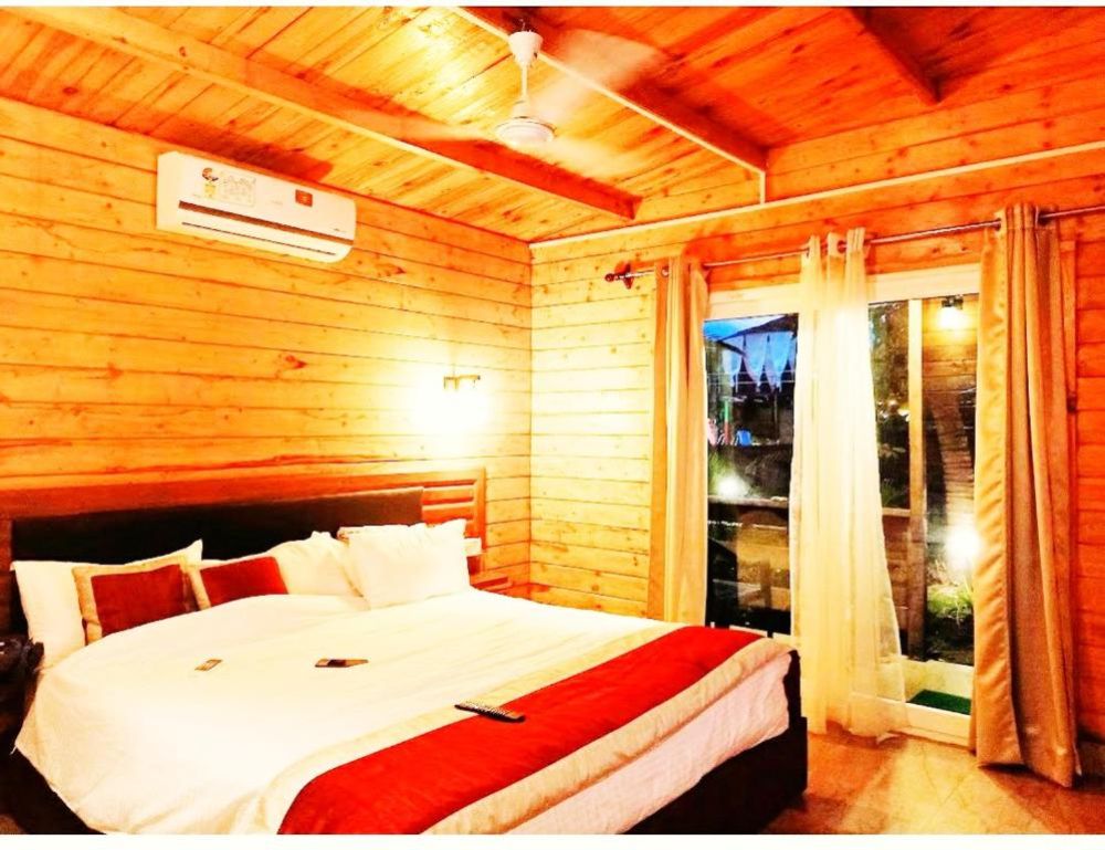 Wooden Cottage AC, Arambol Lake Resort 